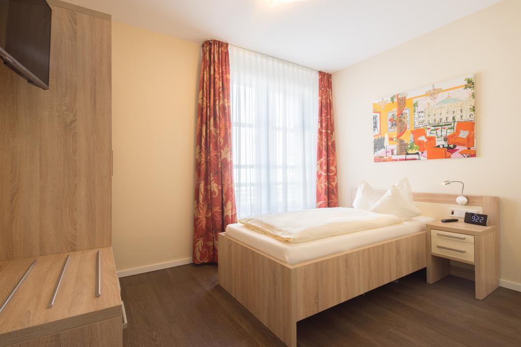 Gda Hotel Am Schlosspark Bad Homburg vor der Höhe Habitación foto
